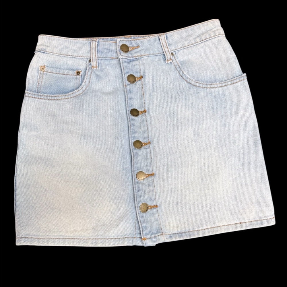 Billabong Light Wash Button-Front Denim Mini Skirt